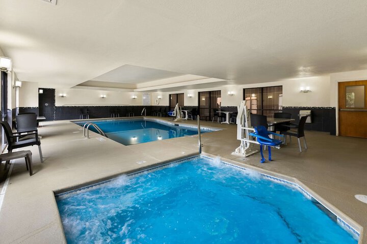 Pool 5 of 35