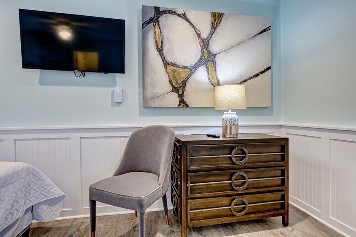 Loggerhead Inn & Suites