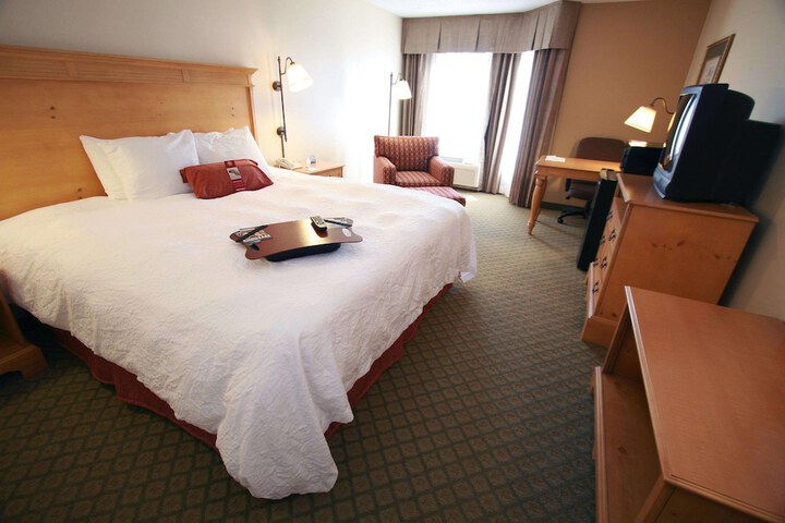 Room 22 of 35