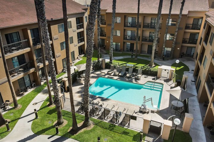 Hotel 2 of 40