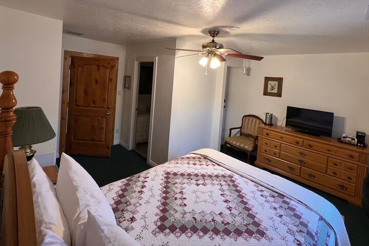 Room 62 of 110