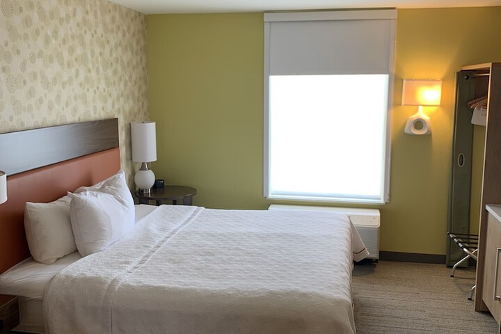 Room 16 of 43