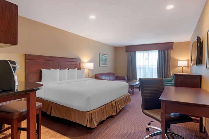 Room 25 of 72