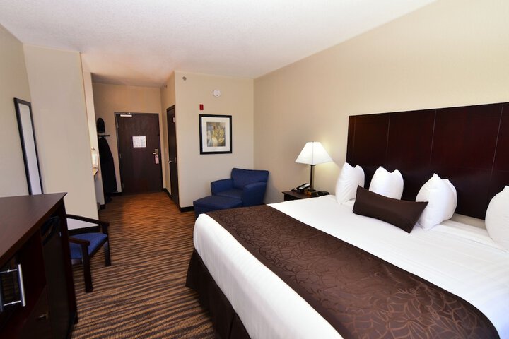 Room 74 of 105