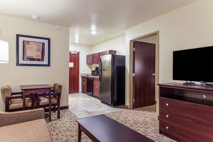 Cobblestone Hotel & Suites - Gering / Scottsbluff