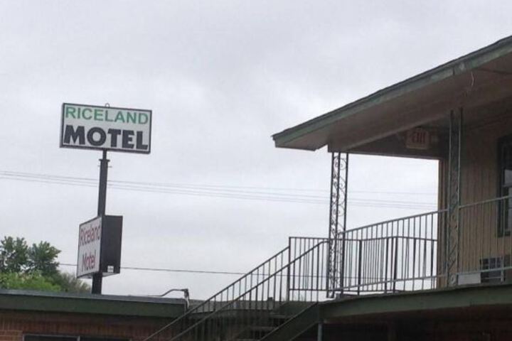 Hotel 7 of 9