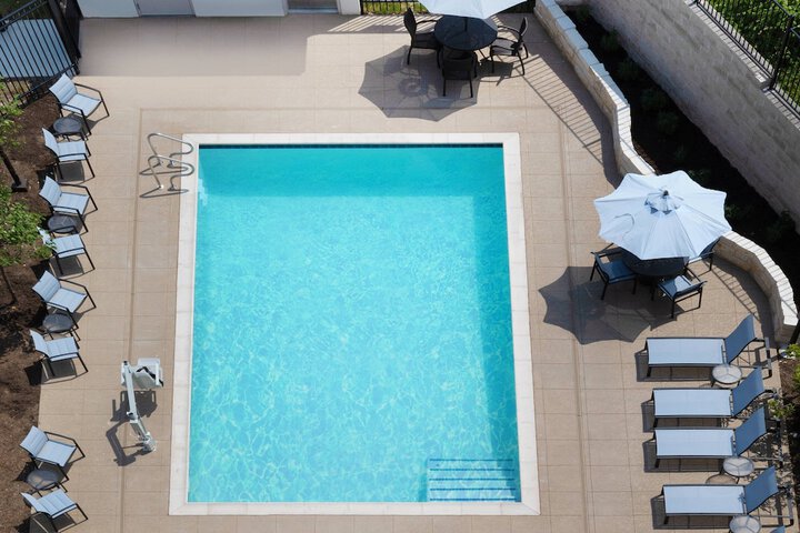 Pool 4 of 31