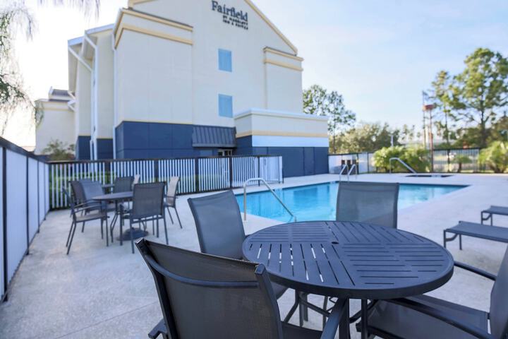 Fairfield Inn & Suites by Marriott Tampa Fairgrounds / Casino