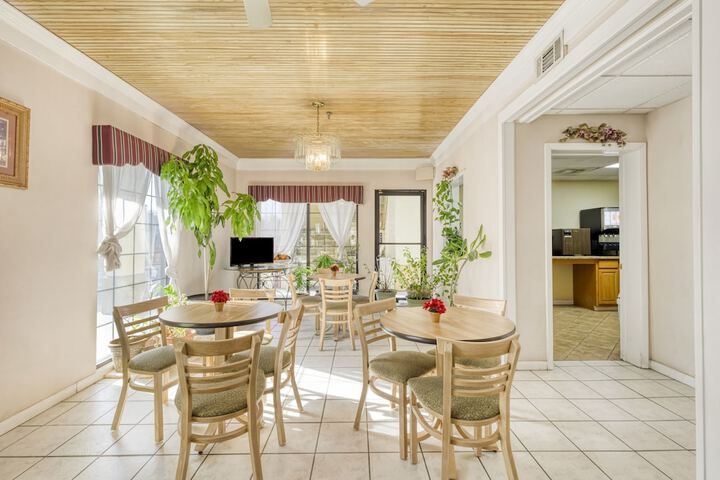 OYO Hotel Grenada West
