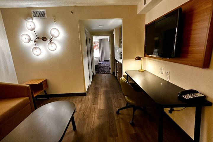 Room 40 of 58