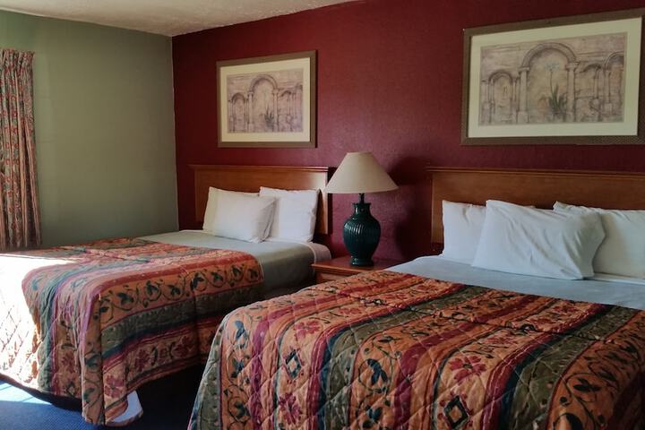 El Rancho Motel