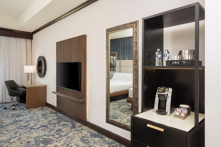 Hilton Dallas / Rockwall Lakefront