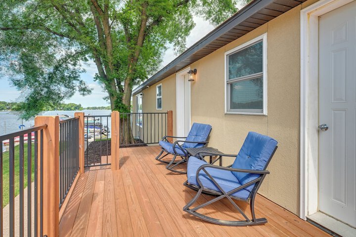Chippewa Falls Getaway w / Community Lake Access!