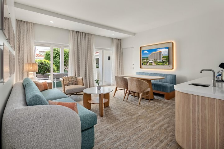 Naples Grande Beach Resort