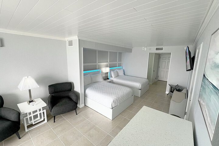 Lani Kai Beachfront Resort
