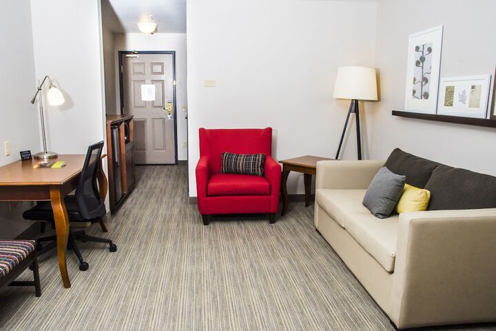 Room 12 of 22