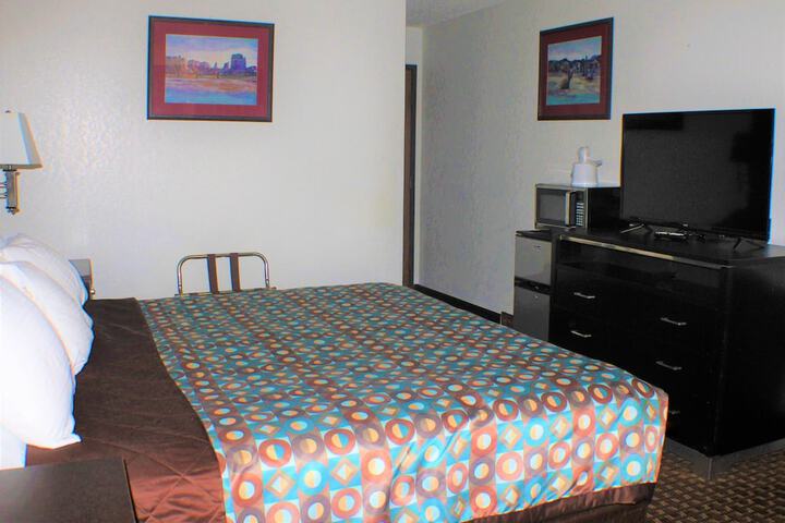 Room 20 of 27