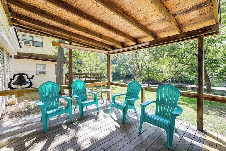 Deck + Dock Access: Lakefront Grove Cabin!
