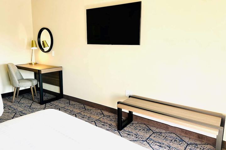 Room 36 of 44