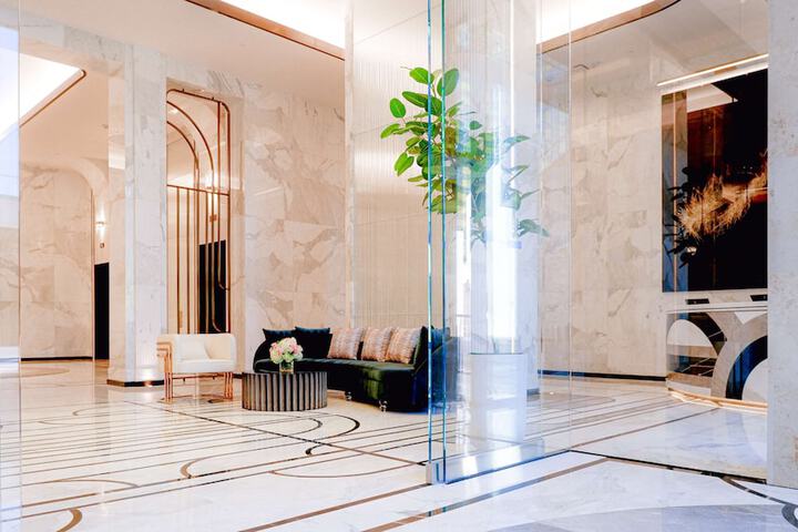 Hotel Interior 36 of 186