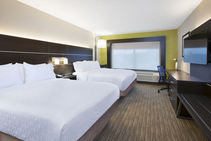 Holiday Inn Express & Suites Parkersburg East by IHG