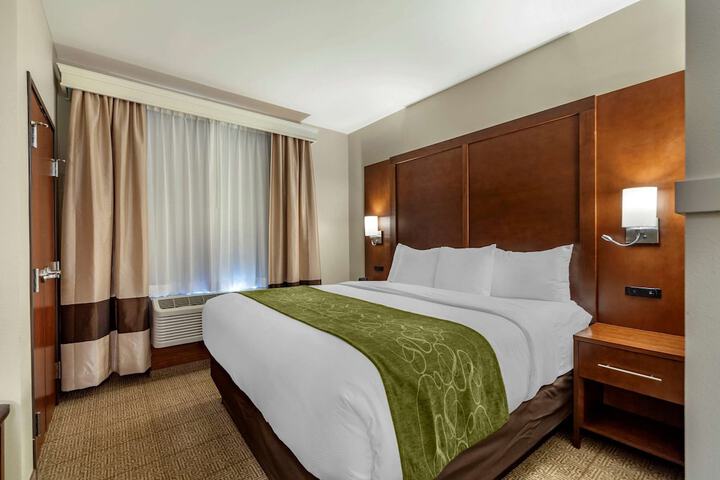 Comfort Suites Grand Island South