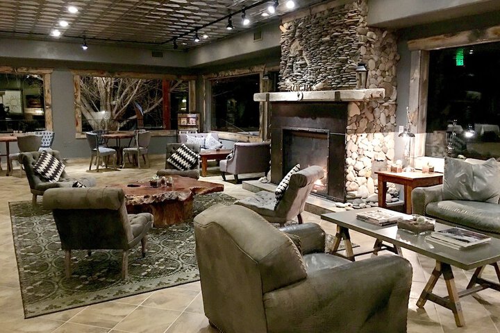 Hotel Interior 17 of 89