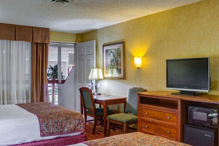 Room 13 of 54