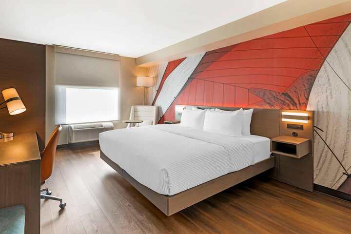 Cambria Hotel & Suites Plymouth