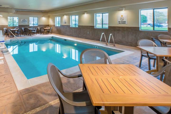 Pool 2 of 27