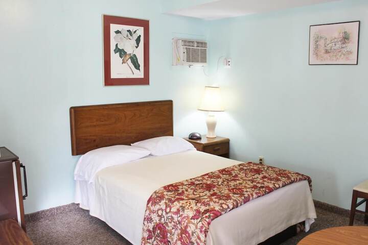 Room 15 of 35