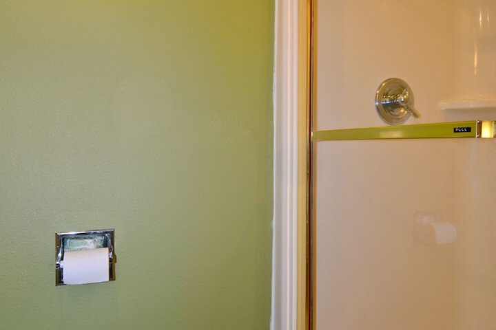 Room 41 of 65