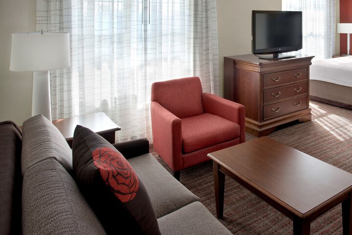 Room 19 of 28