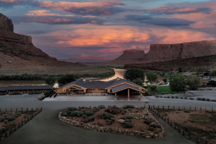 Red Cliffs Lodge Moab