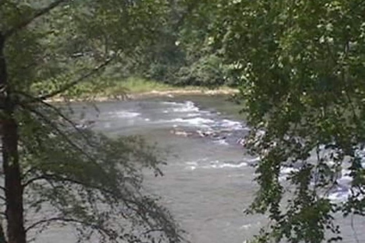 Riverbend Lodging