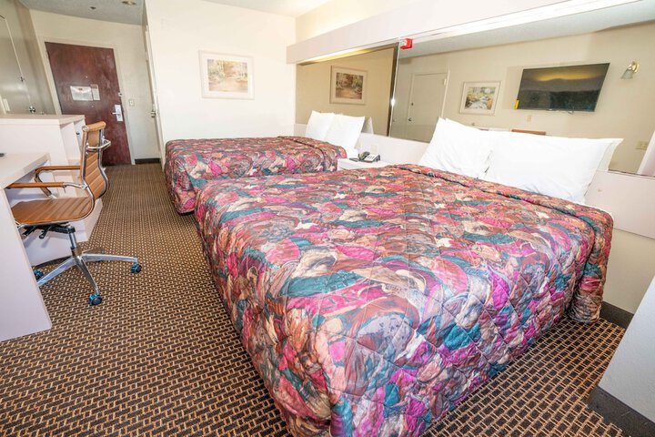 Room 39 of 42