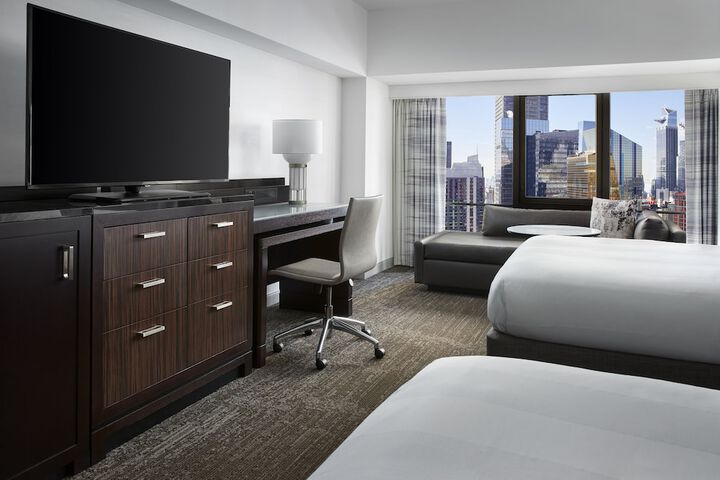 Room 27 of 111