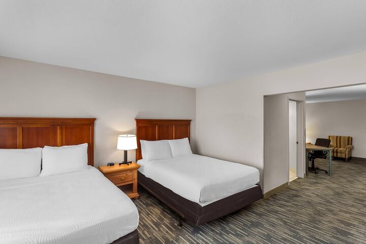 Country Inn & Suites by Radisson Beckley, WV