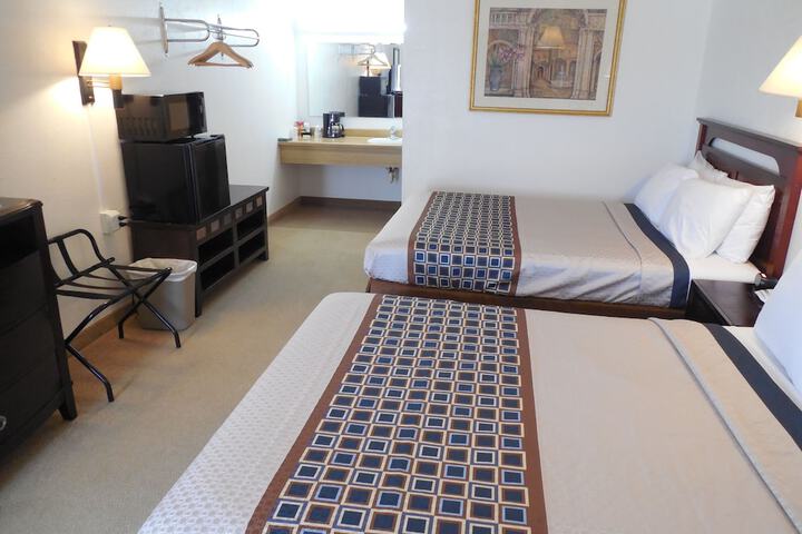 Room 35 of 54