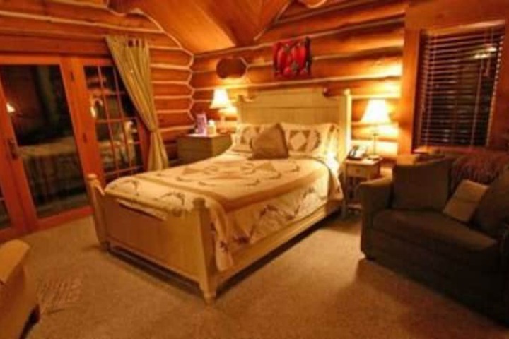Room 38 of 72