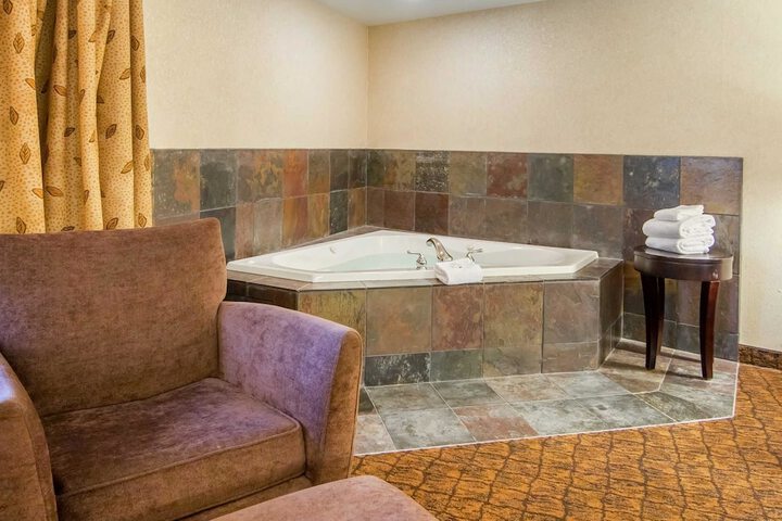 Comfort Inn & Suites Lincoln City