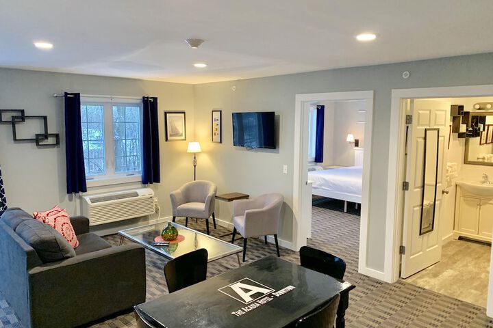 Room 25 of 51