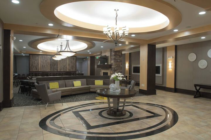 Hotel Interior 9 of 29
