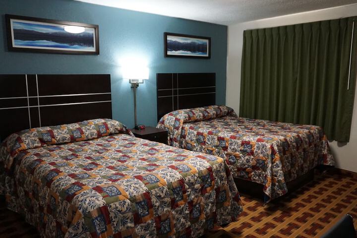 Lodge Inn