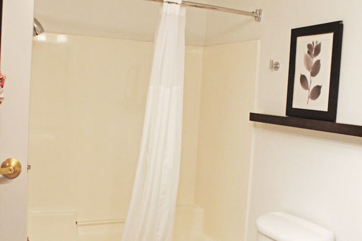Independence Stay Hotel & Suites
