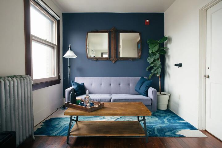 Room 27 of 32
