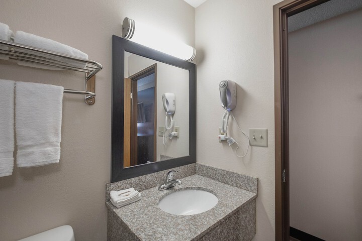 Room 26 of 29