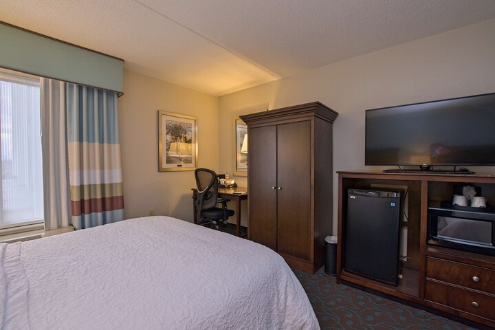 Room 12 of 41