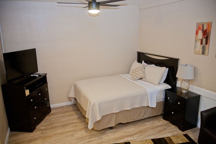 Room 6 of 41