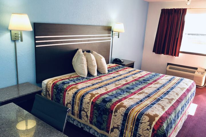 Room 5 of 21